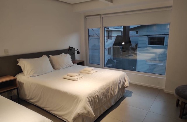 Aunaisin- Beautiful centrally located studio