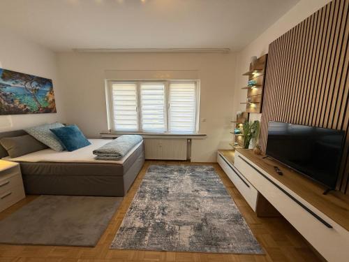 Aurelia EG Zimmer in ruhige Lage mit Garten