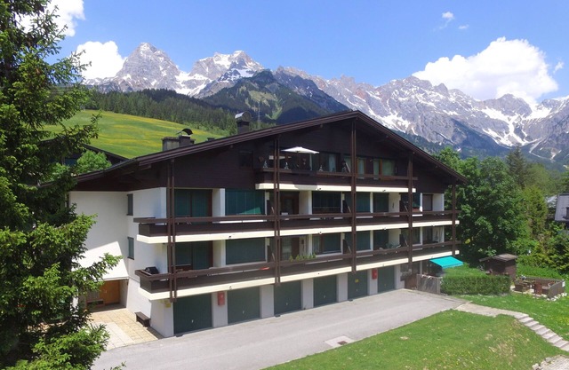 Appartement authentique en face des pistes de ski