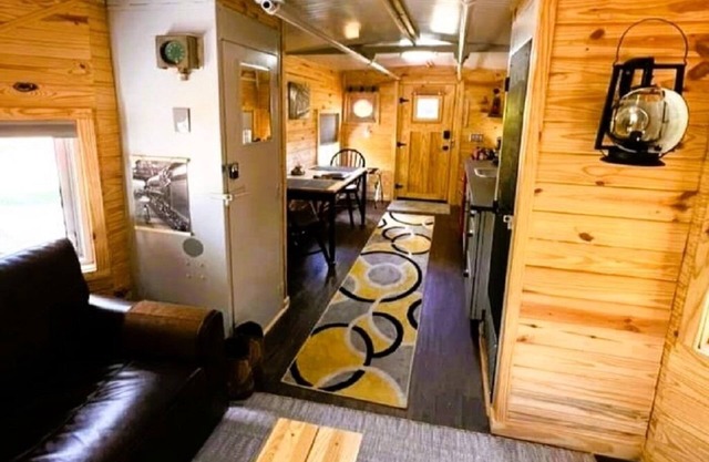 All Aboard for Adventure: Step Back in Time at Claudia's Caboose. Mentone/VH
