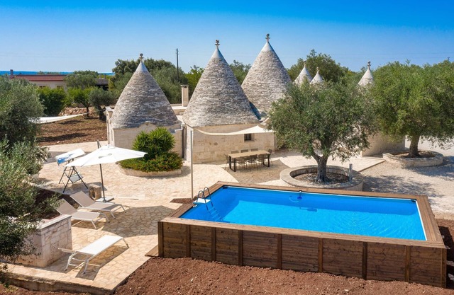 Trullo authentique à 12 minutes en voiture de la mer