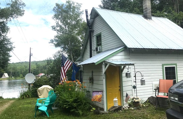 Authentically Vermont Lake Cottage