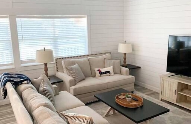 Coastal Condos on the Marsh 6A