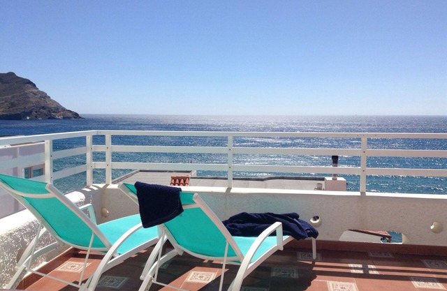 AUTOMNE à SAN JOSE Apt 5 pax à 30 m de plage et magnifique terrasse, CHEMINEÉ