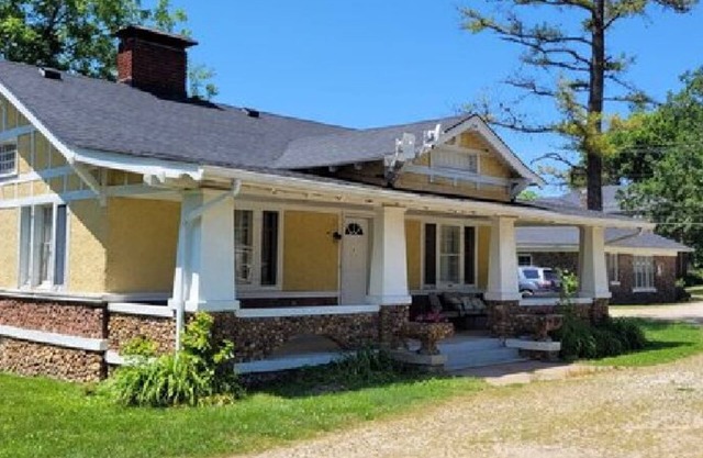 AV Bungalows #2