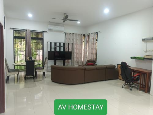 AV HOMESTAY