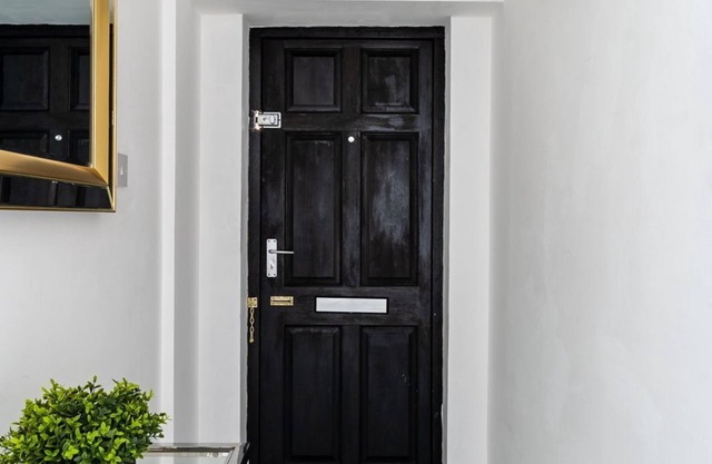 Avalon Luxury Stays Charming 2-Bedroom Apartment in the Heart of Rochester