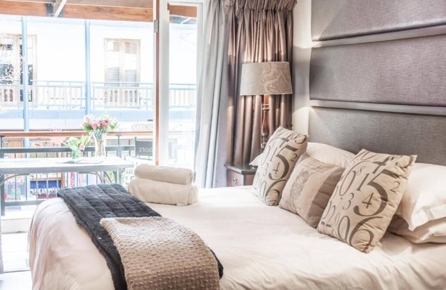 Vous êtes assuré d'aimer cet appartement spacieux dans le centre de Stellenbosch
