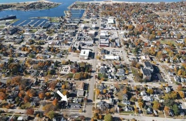 Avenue Flats #1 - Walk to shops and restaurants - Hosted by Simple Lyfe Stays