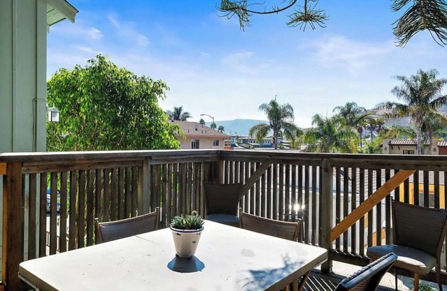Avila Sun Shak just one block from the beach! Pet Friendly!