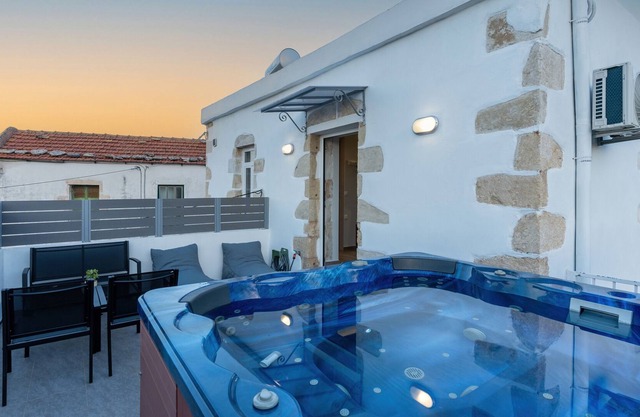 "Avli Village Home" with Outdoor Jacuzzi