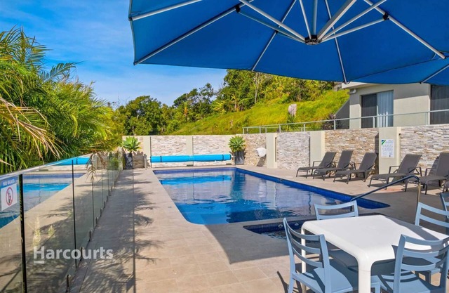 Avoca Palms Apartment - Ocean Views with Pool!