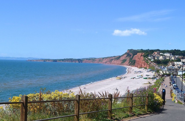 Avocet View, a 5 bed home ideal for a family holiday to beautiful Exmouth