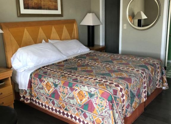 Avon Motel