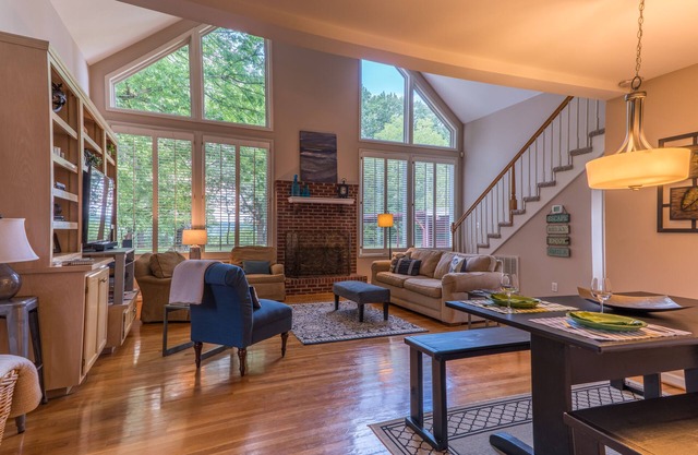 Retraite de chalet primée au centre-ville de Nashville Opry et plus encore! Premier partenaire