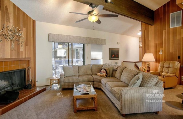 Superbe condo confortable en face de Hyatt et du lac
