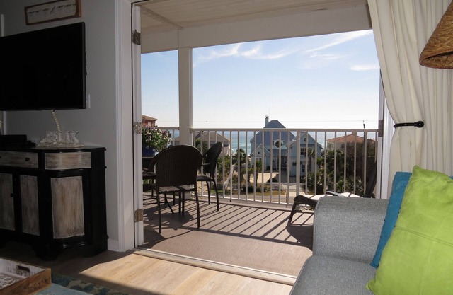 Awesone Gulf View du 4ème étage Condo, une connexion Wi-Fi gratuite! Récemment rénové !!