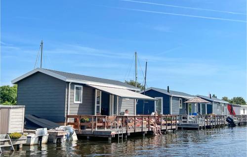 Awesome Home In Breukelen