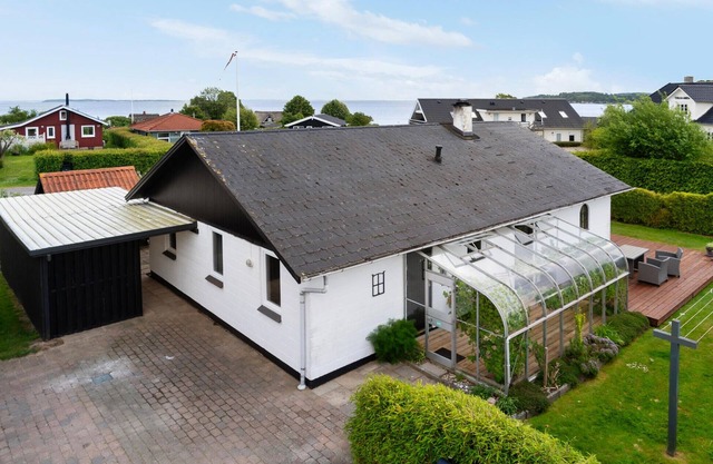 Awesome home in Hejls with WiFi