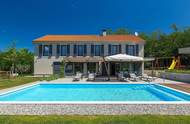 Villa Povetica