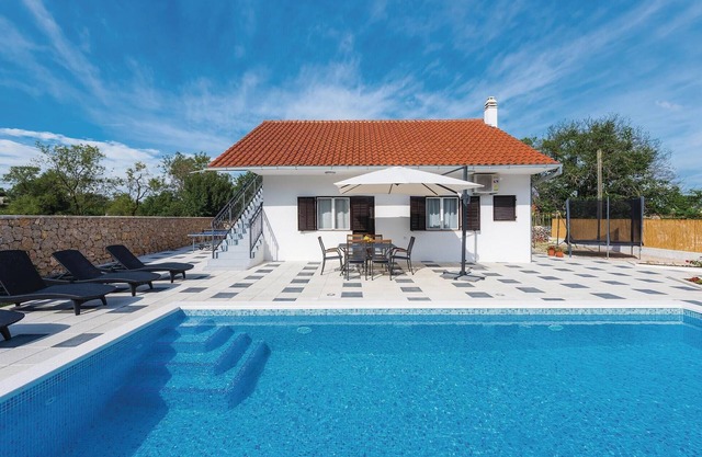 Superbe maison à Unesic avec WiFi