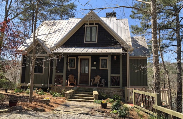 IMPRESSIONNANTE MAISON DU LAC sur Smith Lake