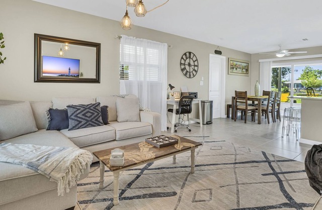 Awesome waterview home w/purple(r) beds