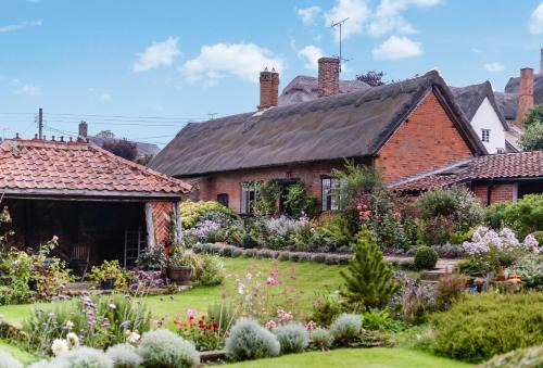 Ayres End Studio
