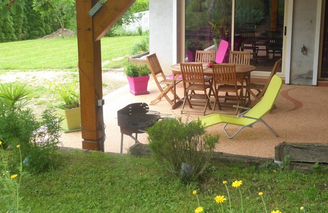 Ayse: Maison avec jardin entre Annecy Genève et Chamonix ' La Casetta '