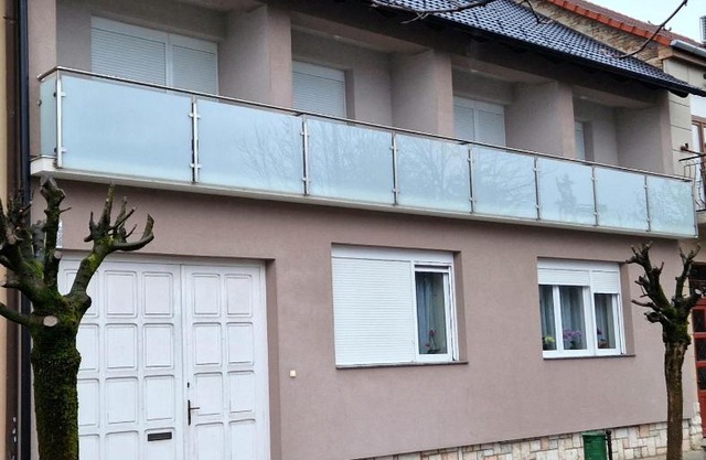 Azra Apartman