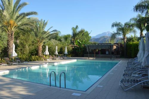 Azur Hotel