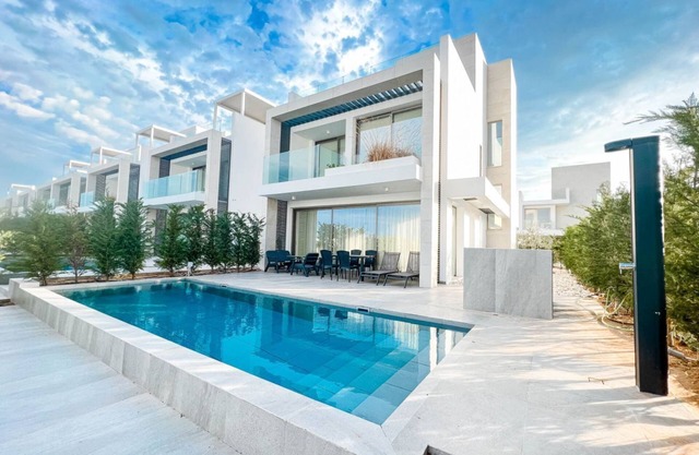 Azure Serenity Villa by Marc +Private Pool+SeaView