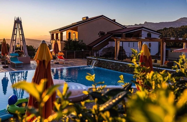 B&B Masusà, Wifi, swimming pool, restaurant, bar, free parking, nature...