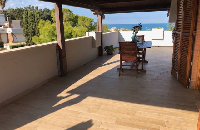 B&B Orizzonti - Appartement de 120 m² à quelques mètres de la mer