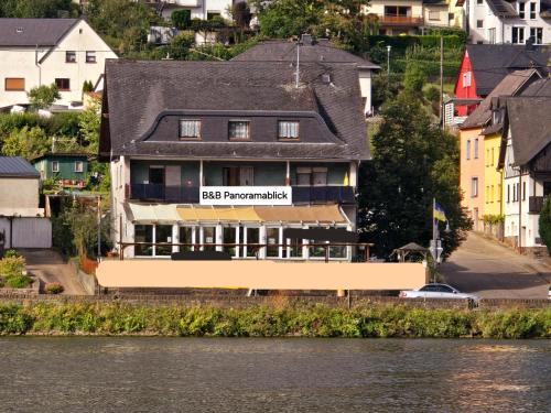 B&B Panoramablick