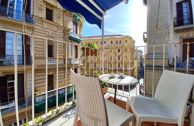 B&B au coeur de Naples, au centre de tout.