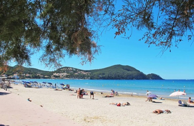 Appartement Baie des Lecques (SCS102) à Saint Cyr sur mer Les Lecques - 6 personnes, 3 chambres