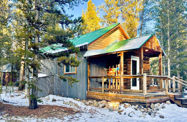 Baby Doe's 1bd Cabin, Peaceful Location