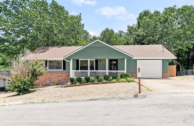 Pet-Friendly Retreat w/ Hot Tub Near Scenic Trails