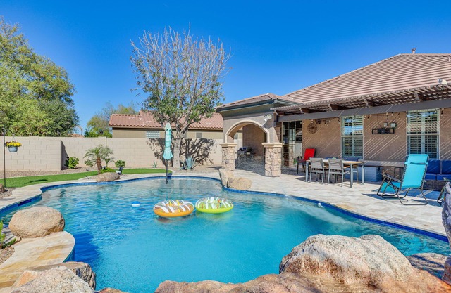 Gilbert Getaway w/ Backyard Oasis & Pool!
