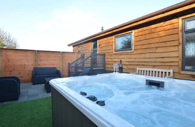 BADGERS DEN- Un lodge de luxe, 2 chambres en suite avec bain à remous privé
