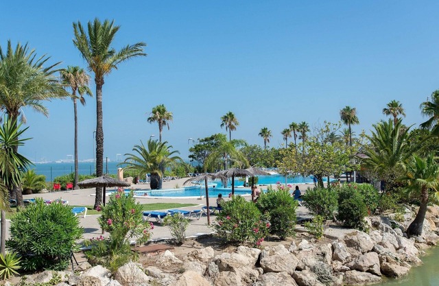 Bahía Sur Deluxe. Moderno Apartamento en Complejo de Ocio Bahía Sur