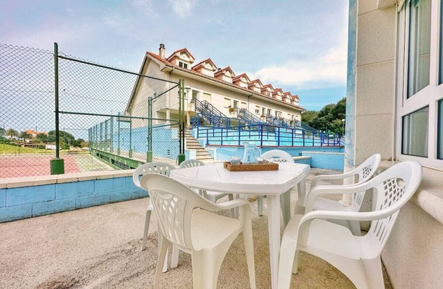 Apartamento con terraza y piscina - La Arena 4203