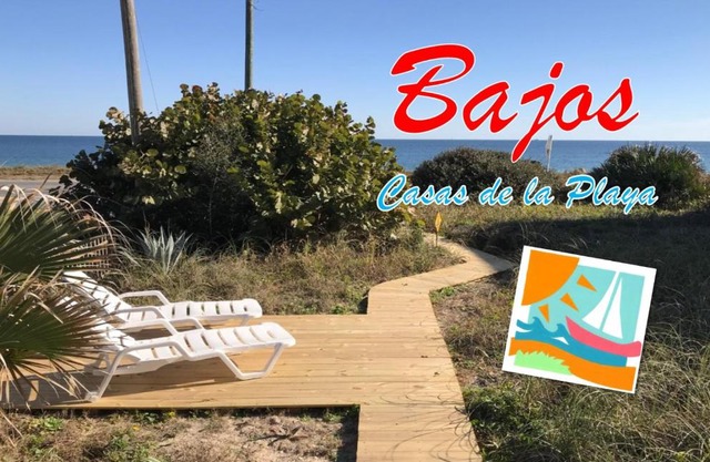 Bajos - At Casas de la Playa Beachside