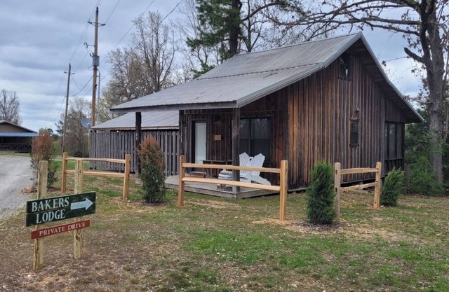 Ozark Mountain Cabin near Lower Buffalo River - Sleeps 5