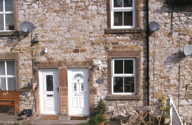 Bakewell Stone Cottage / 4 personnes / poêle à bois / Parking / 2 salles de bains / WiFi