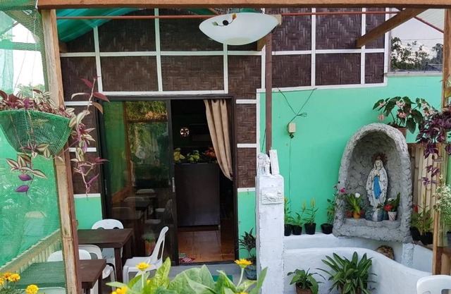 Balai Flordeliza Guest House