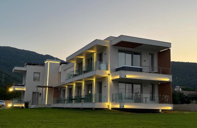 Balance Accommodation