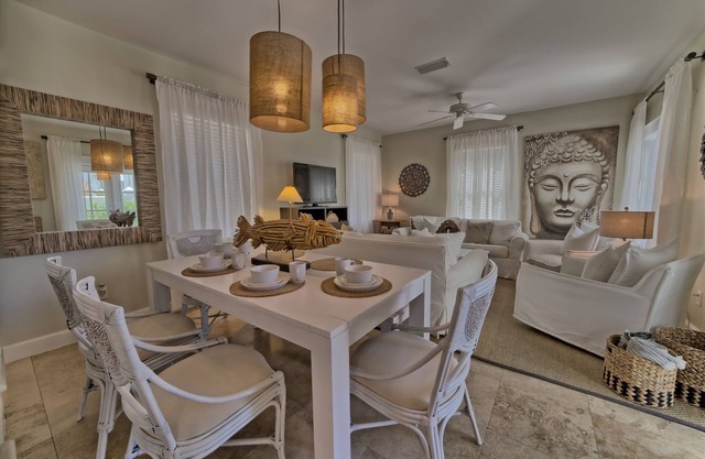 Bali Cottage South Of 30a, Chaises de plage / vélos TOUS LES LITS KING DERNIERS Min Specials