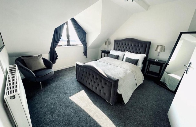 Baltic Dockside Apartment, Free Parking